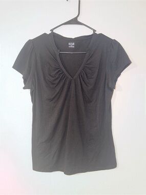 a.n.a Black Short Sleeve V-Neck Ruched Front Top